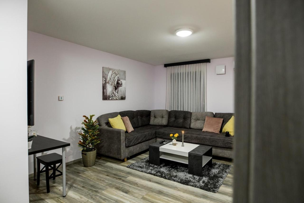 Apartments Dora Свети-Мартин-на-Мору Экстерьер фото