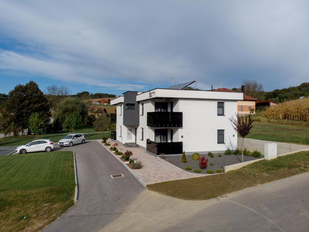 Apartments Dora Свети-Мартин-на-Мору Экстерьер фото